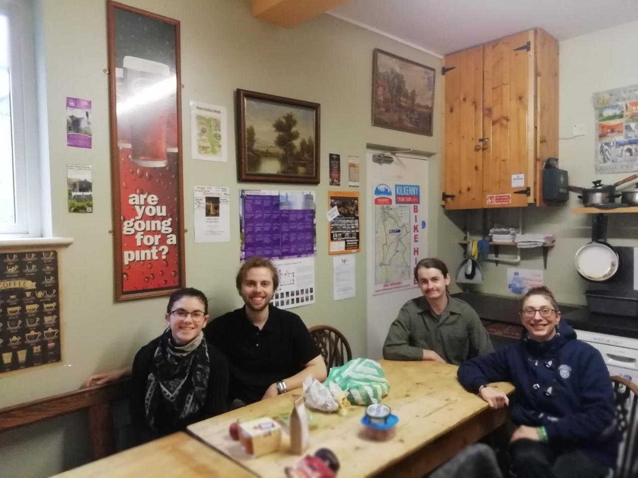 Macgabhainns Backpackers Hostel Kilkenny Ngoại thất bức ảnh