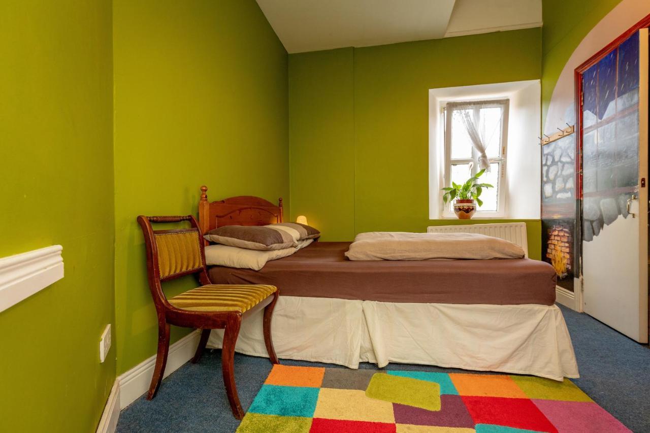Macgabhainns Backpackers Hostel Kilkenny Ngoại thất bức ảnh